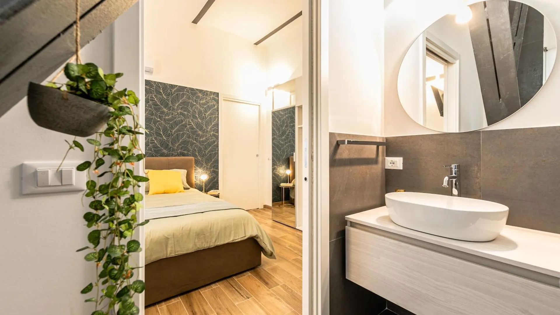 Politeama Luxury Suite باليرمو 0*,